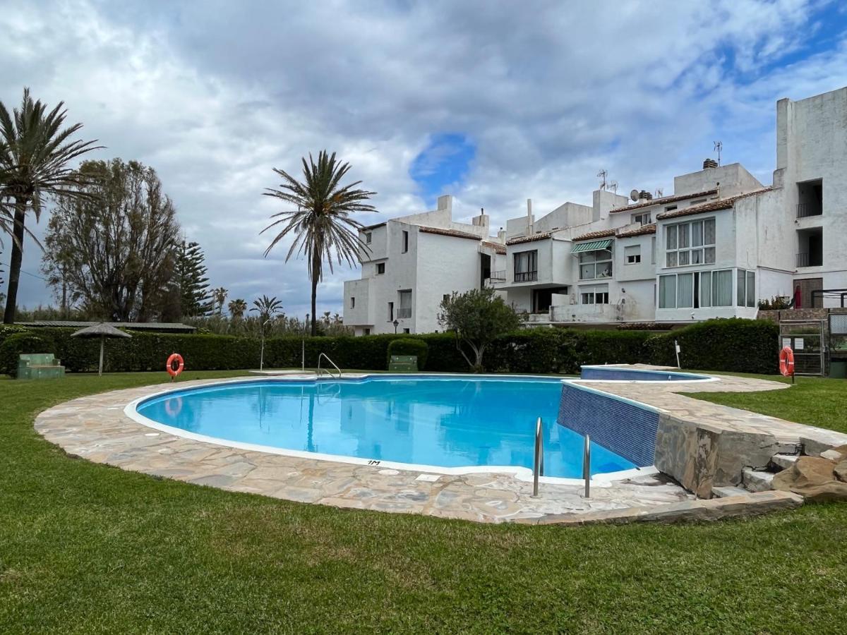 Apartments Bahia Dorada 에스테포나 외부 사진