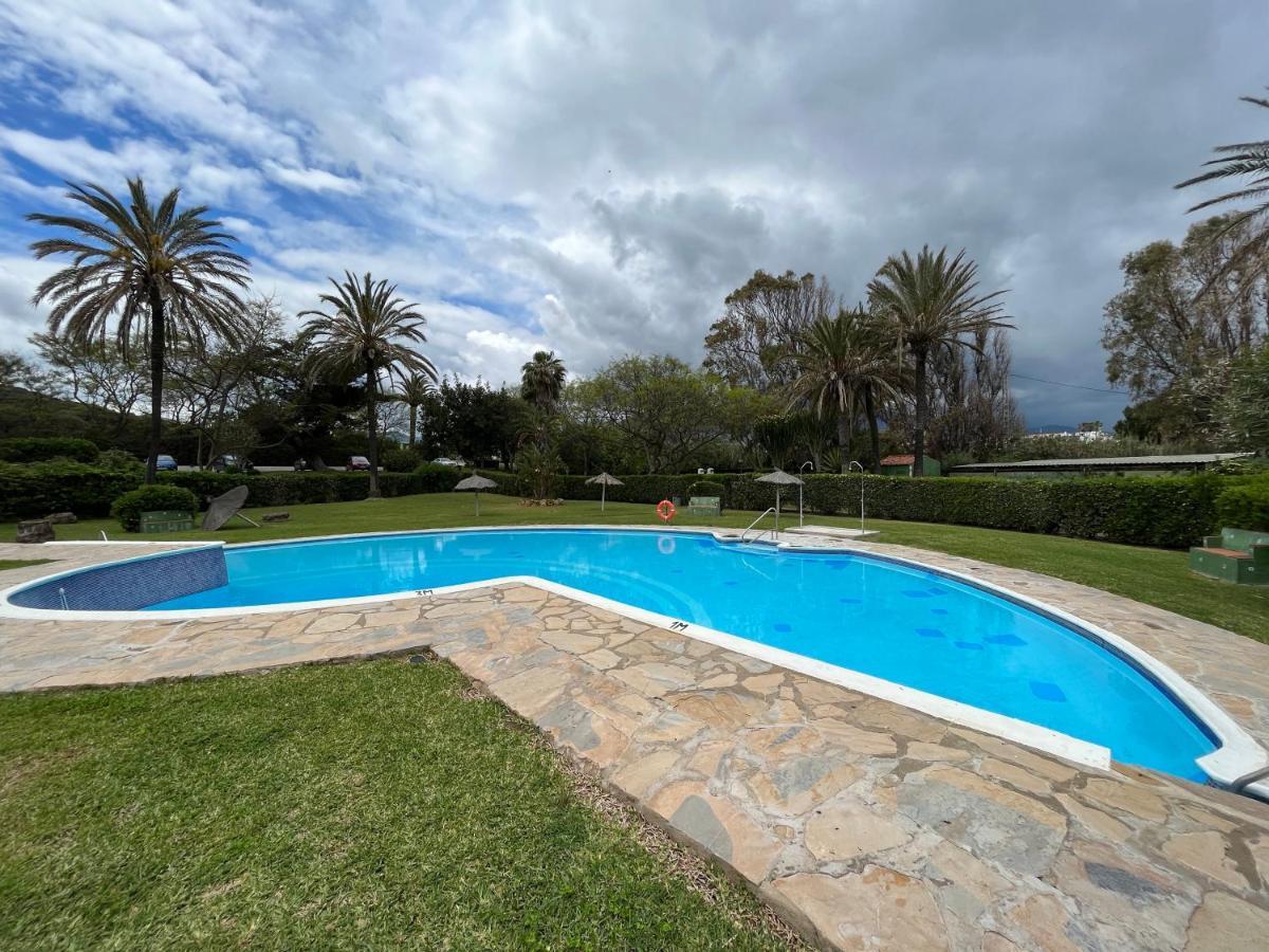 Apartments Bahia Dorada 에스테포나 외부 사진